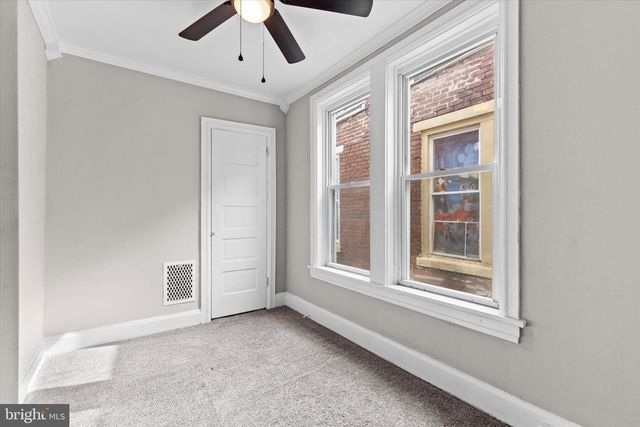 2163 LOGAN ST, Harrisburg, PA 17110
