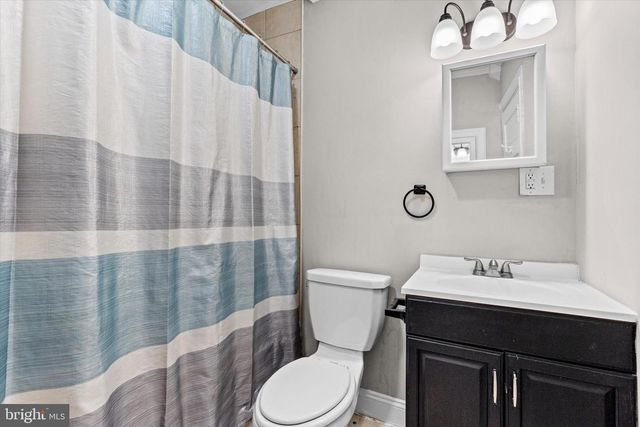 2163 LOGAN ST, Harrisburg, PA 17110