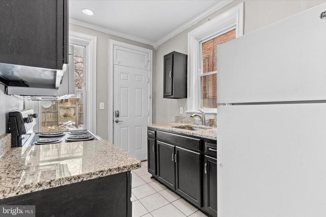 2163 LOGAN ST, Harrisburg, PA 17110