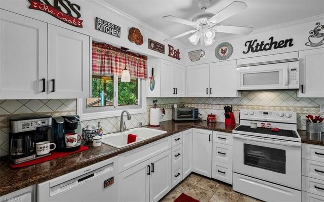 4662 Pineview Drive, Trinity, NC 27370
