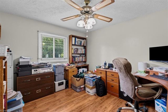 4662 Pineview Drive, Trinity, NC 27370