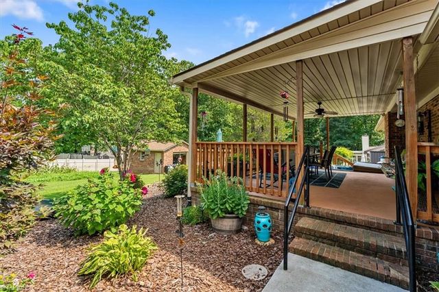4662 Pineview Drive, Trinity, NC 27370