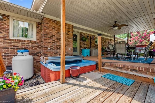 4662 Pineview Drive, Trinity, NC 27370