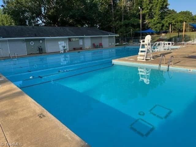 4662 Pineview Drive, Trinity, NC 27370