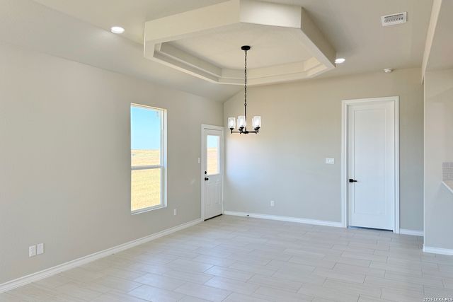 124 CAMINO VERDE CT, La Vernia, TX 78121
