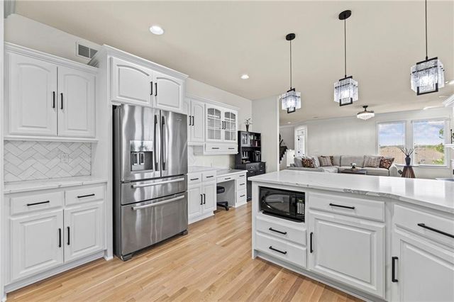 25380 W 149th Court, Olathe, KS 66061
