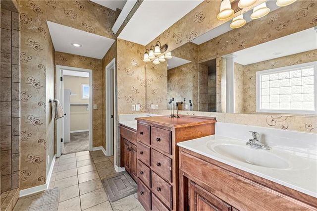 25380 W 149th Court, Olathe, KS 66061