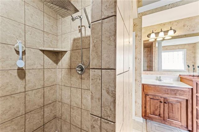 25380 W 149th Court, Olathe, KS 66061