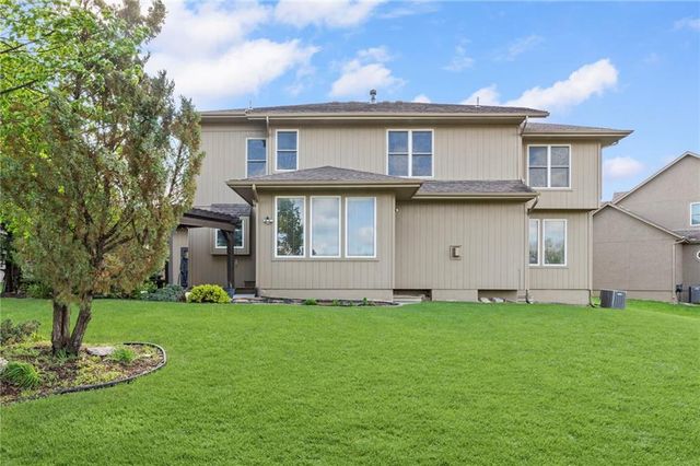 25380 W 149th Court, Olathe, KS 66061