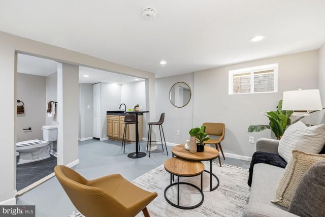 4037 22ND ST NE, Washington, DC 20018
