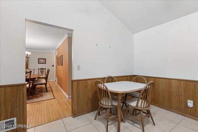 107 Bowne Court 35, Matawan, NJ 07747