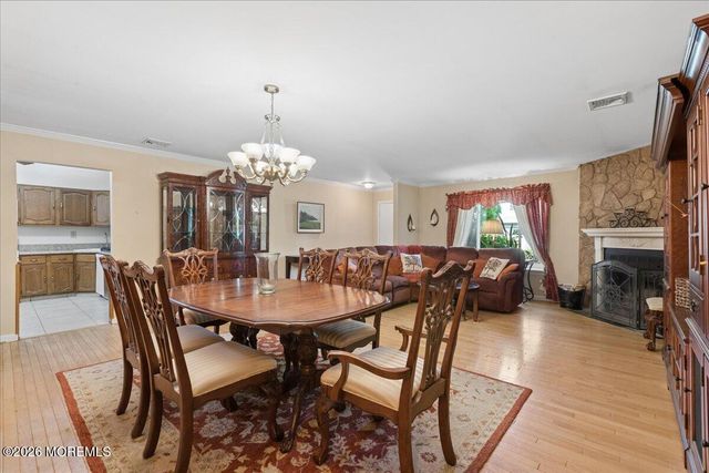 107 Bowne Court 35, Matawan, NJ 07747