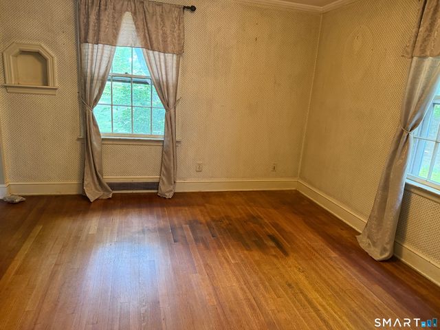 2 Ballfall Road, Middlefield, CT 06481