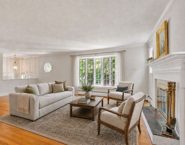 305 High St Ext, Lancaster, MA 01523