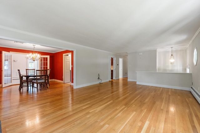 305 High St Ext, Lancaster, MA 01523