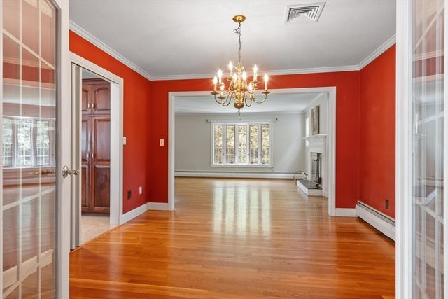 305 High St Ext, Lancaster, MA 01523