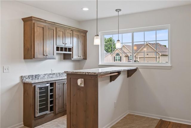 905 NW 112th Terrace, Kansas City, MO 64155