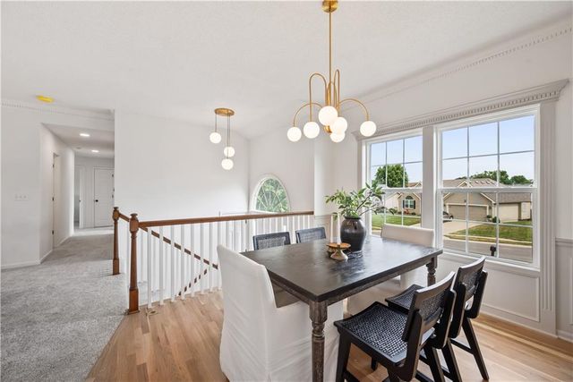 905 NW 112th Terrace, Kansas City, MO 64155