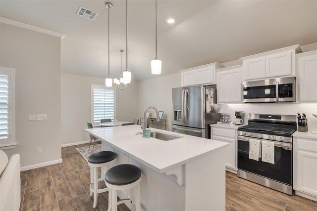 18024 Sunny Stone Court, Edmond, OK 73012