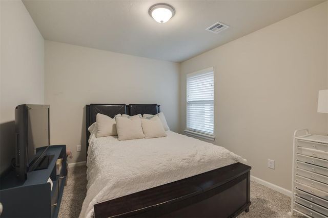 18024 Sunny Stone Court, Edmond, OK 73012