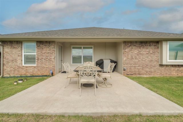 18024 Sunny Stone Court, Edmond, OK 73012