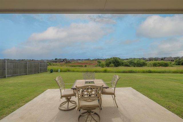 18024 Sunny Stone Court, Edmond, OK 73012