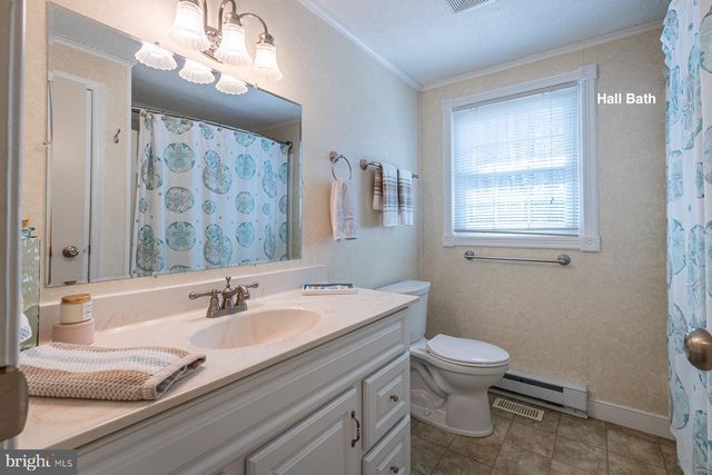 57 SWANN CT, Reedville, VA 22539