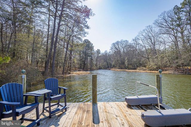 57 SWANN CT, Reedville, VA 22539