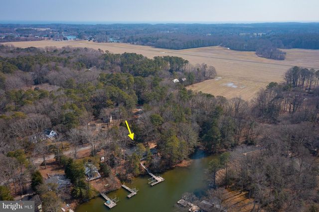 57 SWANN CT, Reedville, VA 22539