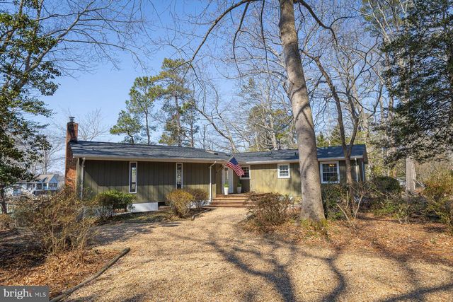 57 SWANN CT, Reedville, VA 22539