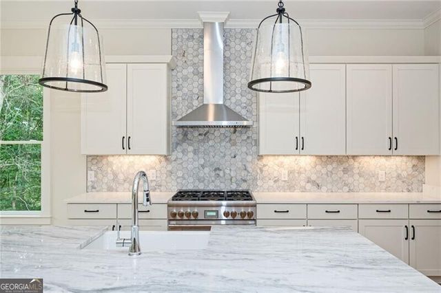 2476 St Martin Way, Monroe, GA 30656