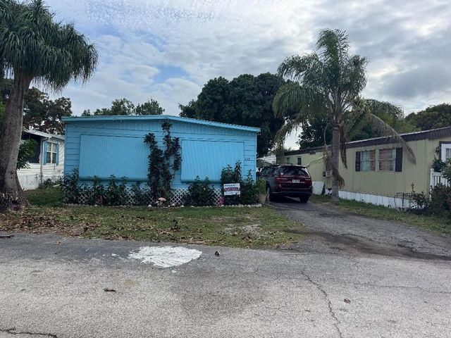 259 Fall Cir, West Palm Beach, FL 33410