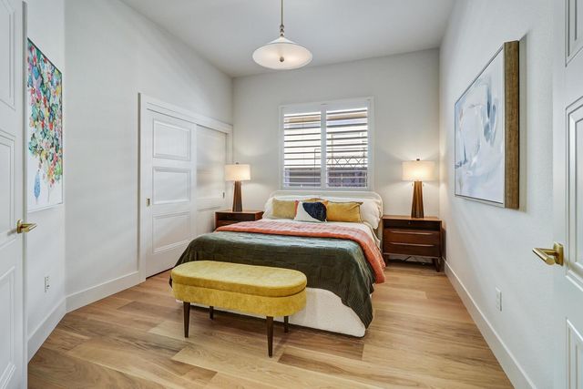 2701 Robinson Creek Ln, Elk Grove, CA 95758