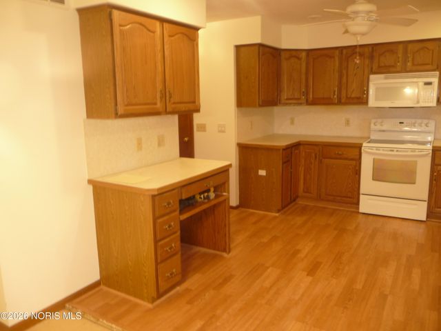 443 W College Avenue, 443, Pemberville, OH 43450