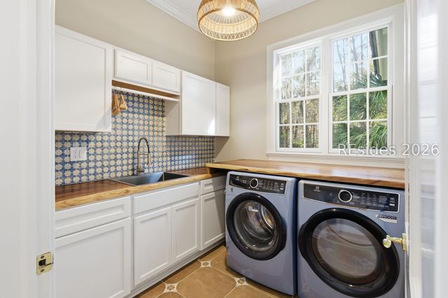 18 Forest Lake Dr, Daufuskie Island, SC 29915