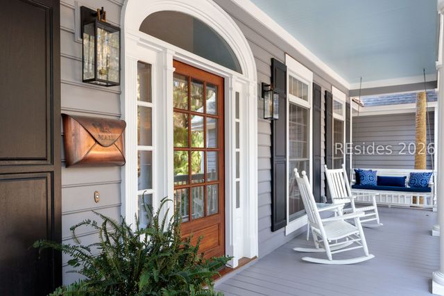 18 Forest Lake Dr, Daufuskie Island, SC 29915