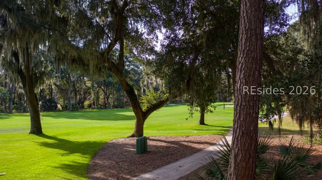 18 Forest Lake Dr, Daufuskie Island, SC 29915