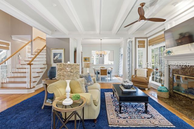 18 Forest Lake Dr, Daufuskie Island, SC 29915