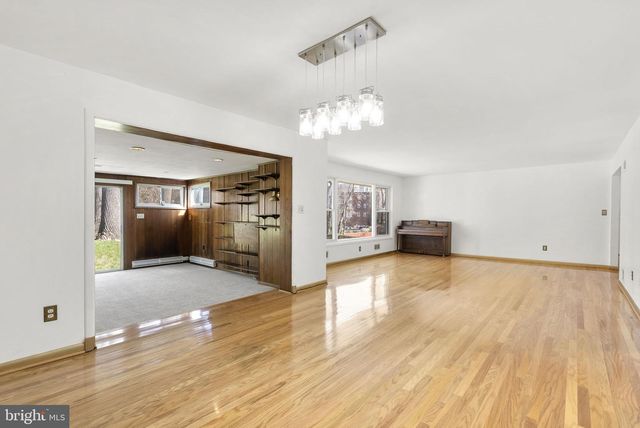 1749 VERBENA ST NW, Washington, DC 20012