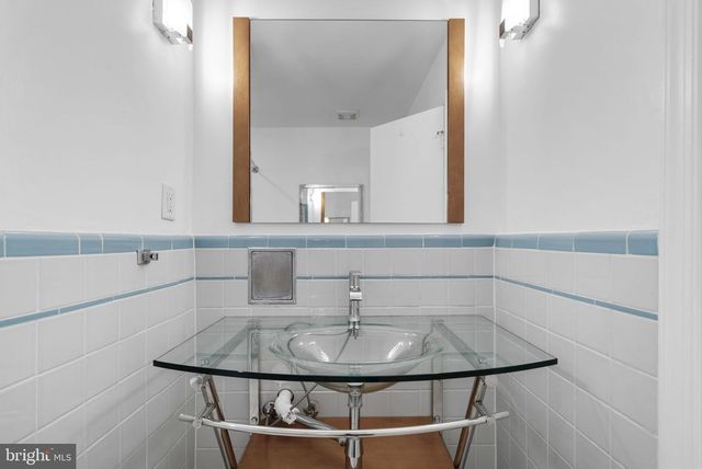 1749 VERBENA ST NW, Washington, DC 20012