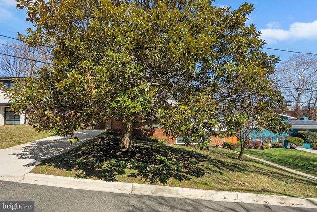 1749 VERBENA ST NW, Washington, DC 20012