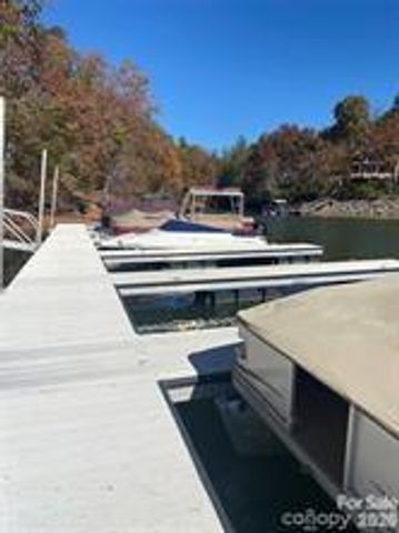 436 Sunset Point Parkway 39, Nebo, NC 28761