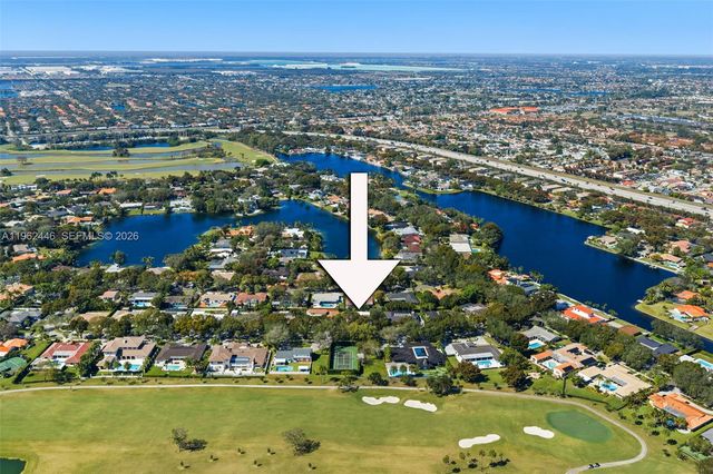 16140 Aberdeen Way, Miami Lakes, FL 33014