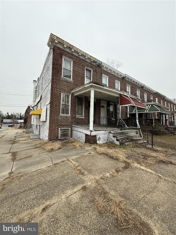 Image 1 of property listing at 1100 DARLEY AVE, Baltimore, MD 21218