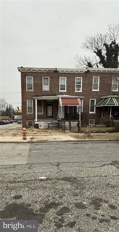 Image 7 of property listing at 1100 DARLEY AVE, Baltimore, MD 21218