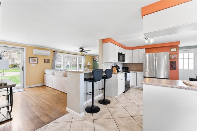 15 Green Street, Cumberland, RI 02864