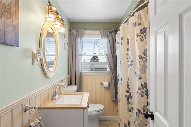 15 Green Street, Cumberland, RI 02864