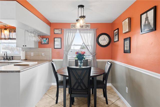 15 Green Street, Cumberland, RI 02864