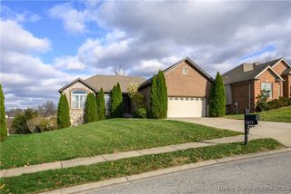 5413 Somerset Circle, Charlestown, IN 47111