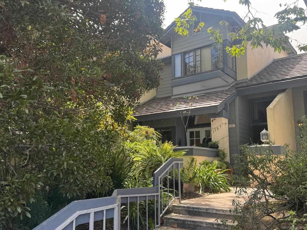 3187 Morning Way, La Jolla, CA 92037